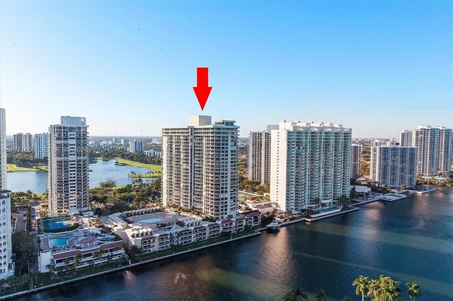20191 E Country Club Drive #510, Aventura