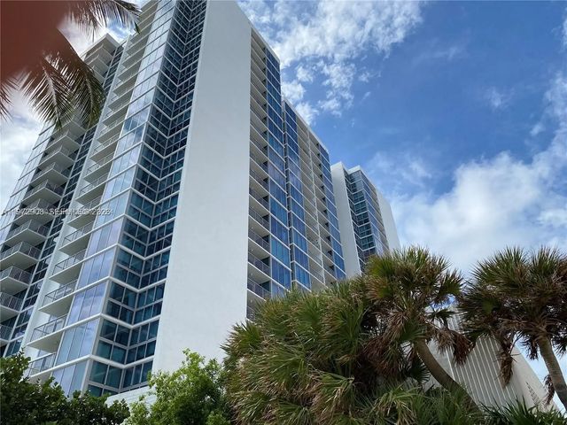 2655 Collins Avenue #1404, Miami Beach