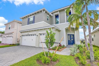 Photo of Listing #R11167207