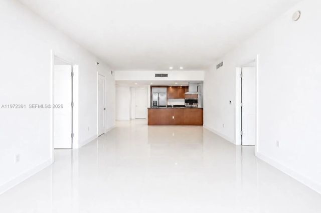 5 of 53 - 495 Brickell Avenue #4705, Miami, FL