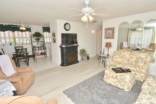 3 of 33 - 1225 Nw 21st Street #309, Stuart, FL