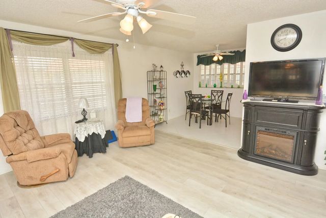 5 of 33 - 1225 Nw 21st Street #309, Stuart, FL