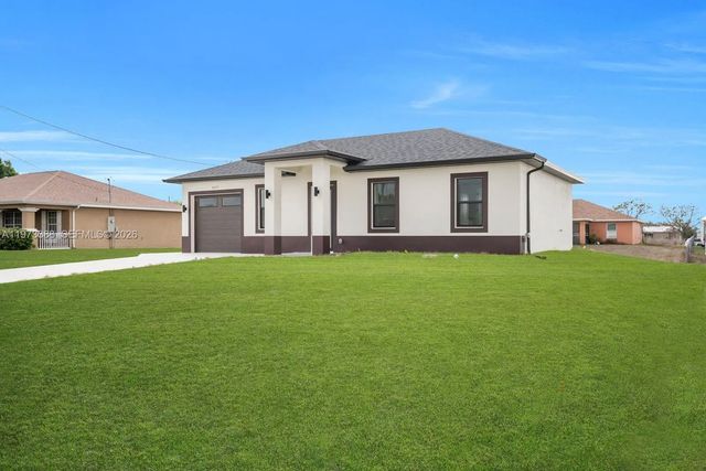 2 of 32 - 4003 10th Street Sw, Lehigh Acres, FL