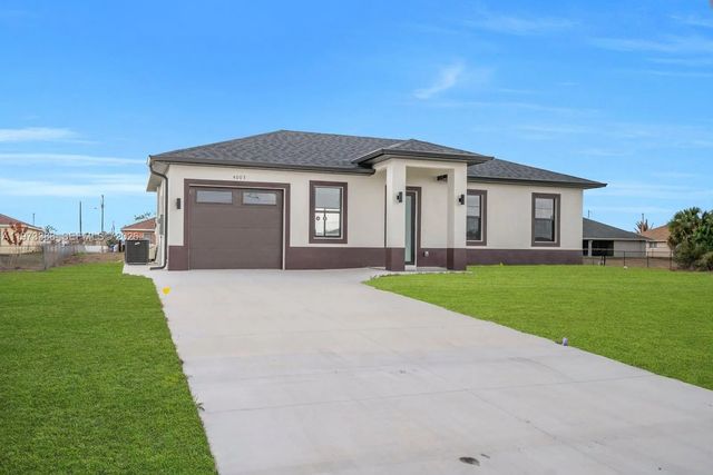 3 of 32 - 4003 10th Street Sw, Lehigh Acres, FL