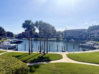 Photo of Listing #R11167236