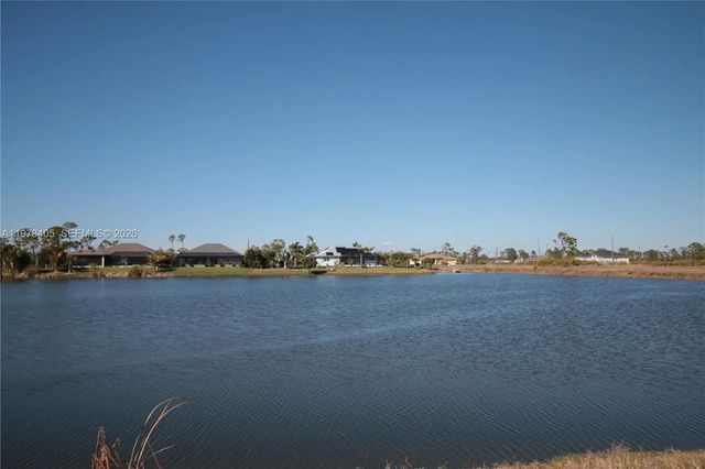4 of 22 - 28 Harness Road, , FL