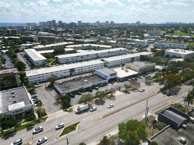 4 of 19 - 5200 N Federal Highway #2, Fort Lauderdale, FL