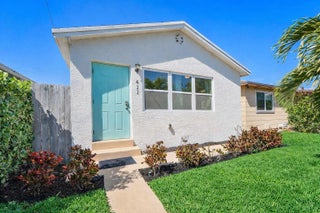 Photo of Listing #F10554427