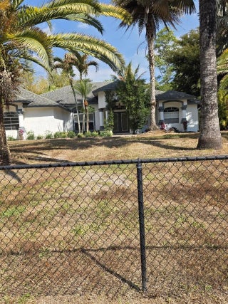 Photo of Listing #F10555219