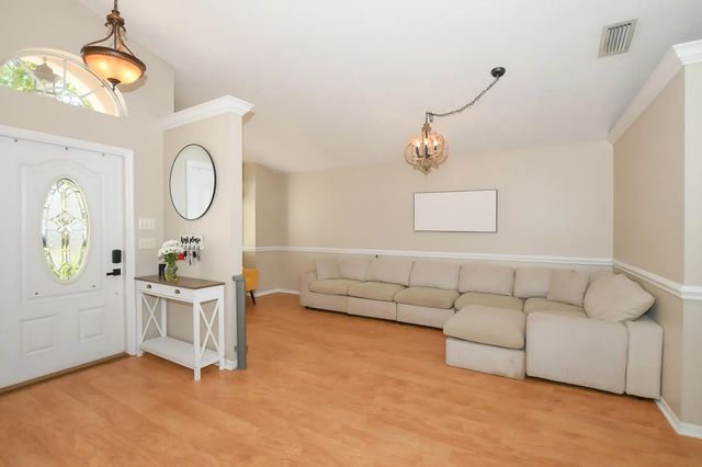 5 of 33 - 8209 Maidencane Place, Port St. Lucie, FL