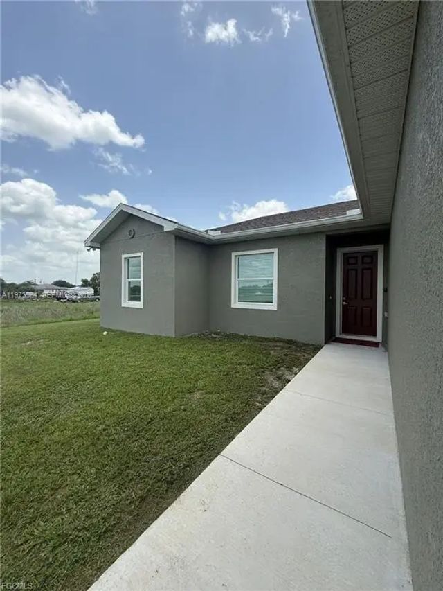 4 of 32 - 1818 Inwood Road, LaBelle, FL