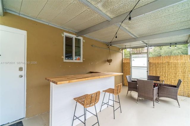 4 of 11 - 13405 Nw 6th Avenue, North Miami, FL