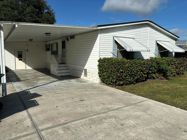 2 of 28 - 111 Ne 8th Avenue, Okeechobee, FL