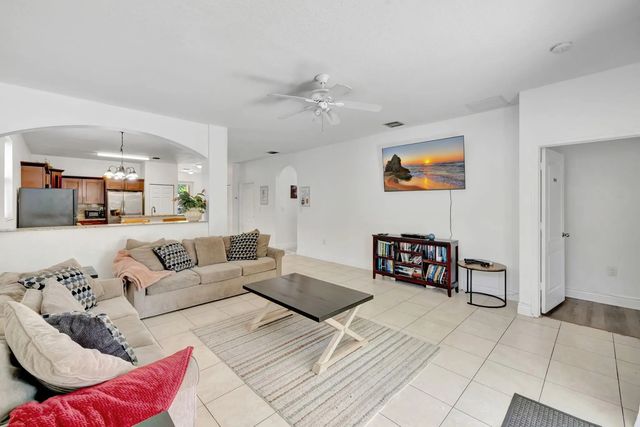 2 of 36 - 1816 Sw 21st Street, Fort Lauderdale, FL