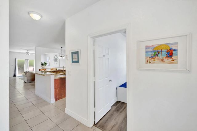 4 of 36 - 1816 Sw 21st Street, Fort Lauderdale, FL