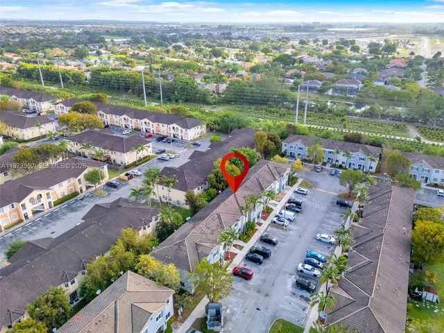 3 of 37 - 1687 Se 30th Street, Homestead, FL