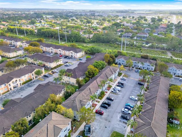 4 of 37 - 1687 Se 30th Street, Homestead, FL