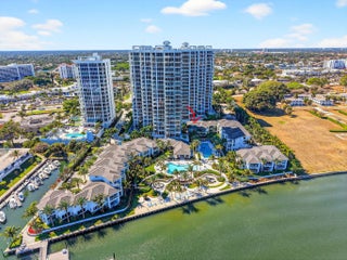 Photo of Listing #R11167346