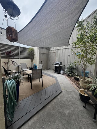 Photo of Listing #R11167344