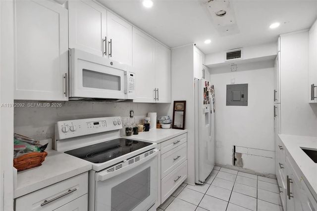3 of 24 - 7933 West Drive #819, North Bay Village, FL