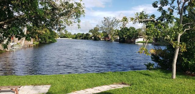 2 of 19 - N/A, Fort Lauderdale, FL