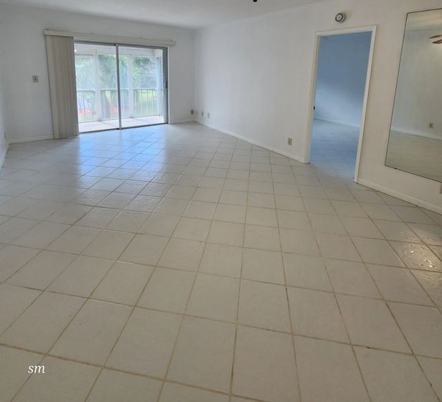 5 of 29 - 4900 Washington Street #309, Hollywood, FL