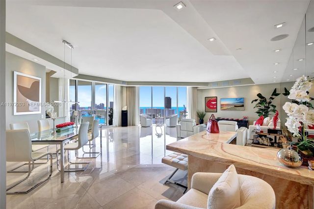 21200 Point Place #ph2804, Aventura