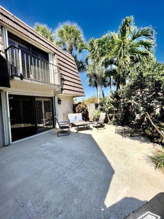 Photo of Listing #R11167440