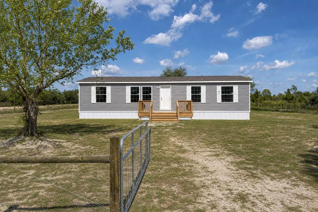 15983 Nw 272nd Street, Okeechobee