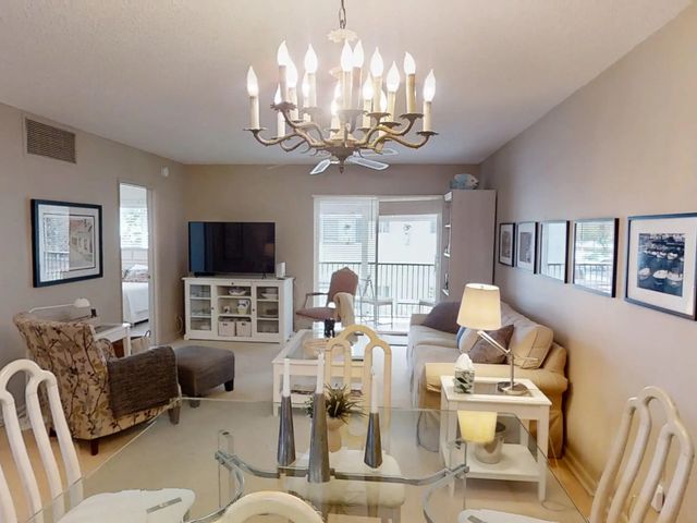 3 of 25 - 259 S Cypress Road #533, Pompano Beach, FL
