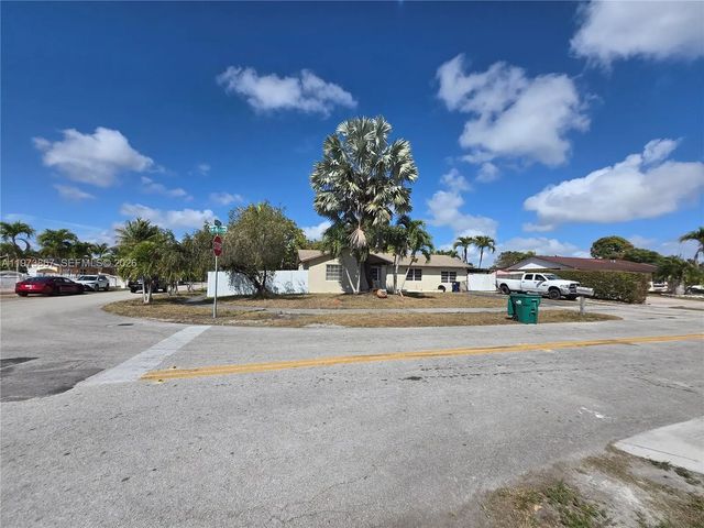 13377 Sw 46th Lane, Miami