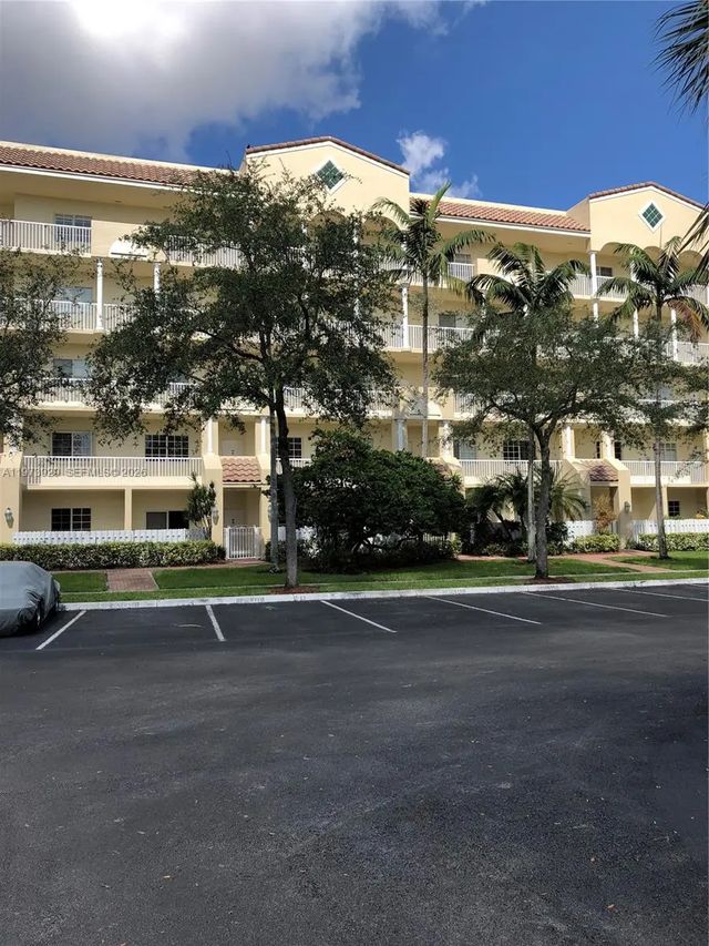 3 of 38 - 10710 Nw 66th Street #210, Doral, FL
