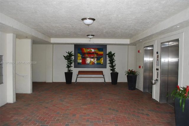 4 of 38 - 10710 Nw 66th Street #210, Doral, FL