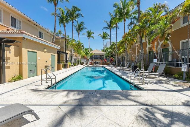 5 of 7 - 2965 Ne 185th Street #1513waterfront, Aventura, FL