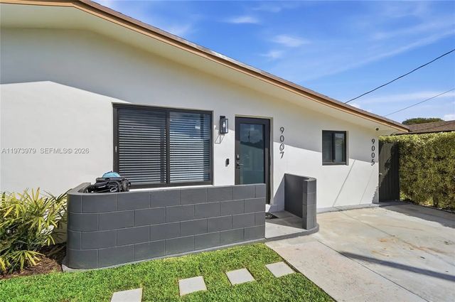 4 of 45 - 9007 Sw 38th Street, Miami, FL
