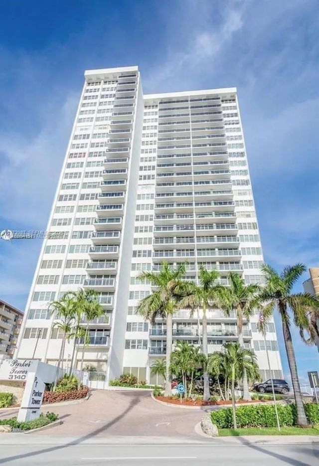3 of 15 - 3140 S Ocean Drive #1812, Hallandale Beach, FL