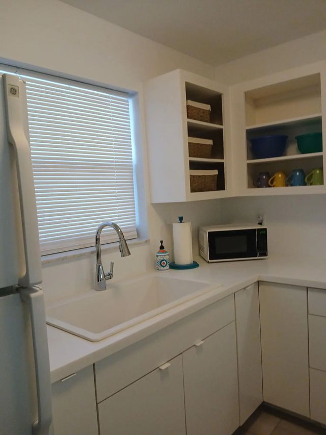 4 of 47 - 721 Lori Drive #309, Palm Springs, FL