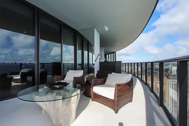 3 of 45 - 18555 Collins Avenue #4605, Sunny Isles Beach, FL