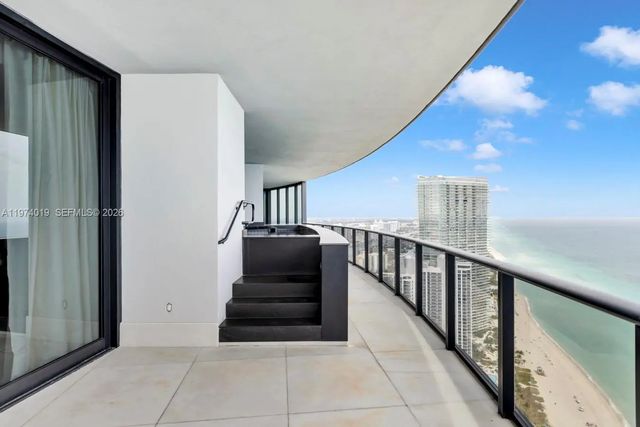 4 of 45 - 18555 Collins Avenue #4605, Sunny Isles Beach, FL