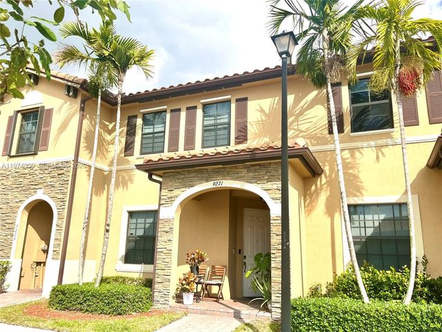 9271 W 33rd Lane, Hialeah
