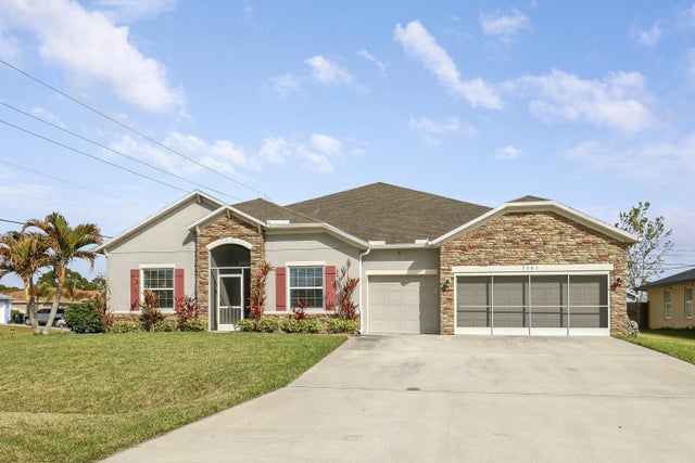 Photo of Listing #R11167607