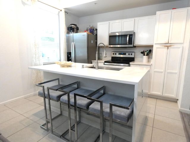 4 of 13 - 8878 Lake Worth Road #111, Lake Worth, FL