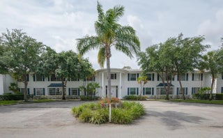 Photo of Listing #F10555430