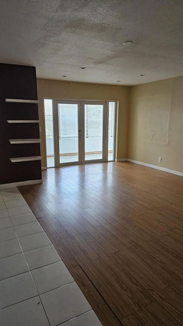 4042 Nw 19th Street #f411, Fort Lauderdale
