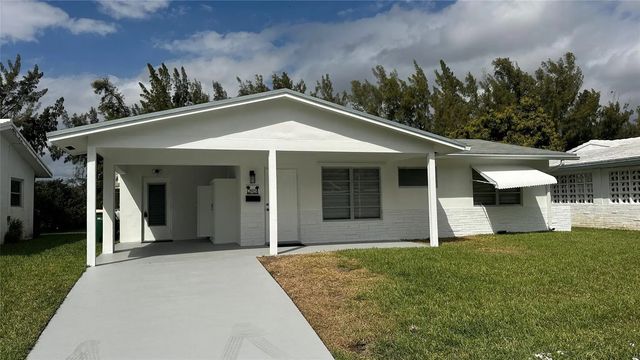 2819 Nw 52nd Court, Tamarac