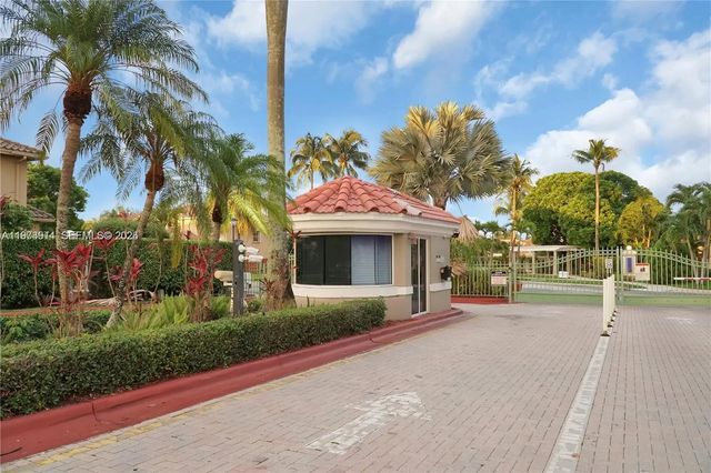 3 of 35 - 2150 Nw 100th Avenue, Pembroke Pines, FL