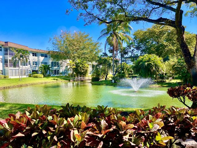 2 of 50 - 5151 W Oakland Park Boulevard #110, Lauderdale Lakes, FL