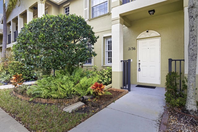 Photo of Listing #R11167687