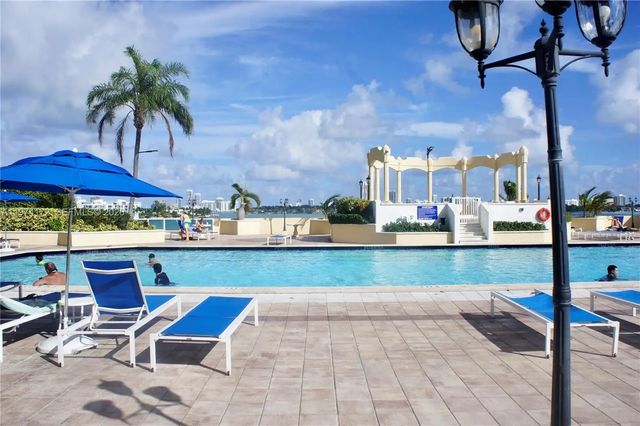 4 of 20 - 7601 E Treasure Drive #1406, North Bay Village, FL