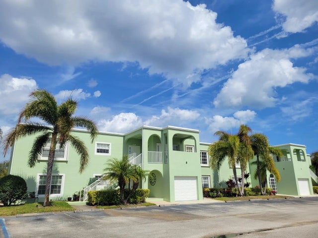 Photo of Listing #R11167729